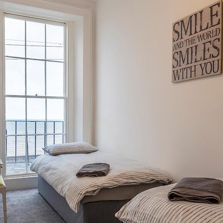 Seaside Serenity: Stylish Sea View Apartments In Herne Bay Exterior foto