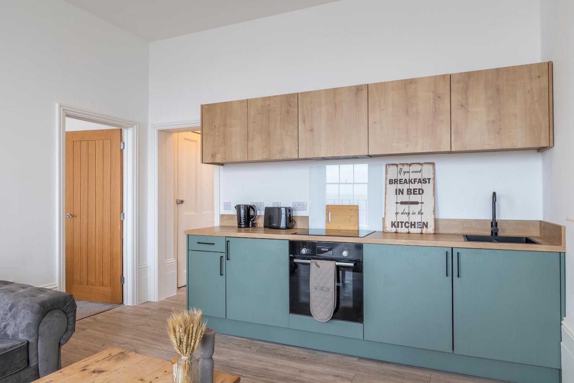 Seaside Serenity: Stylish Sea View Apartments In Herne Bay Exterior foto